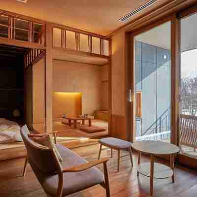 十勝川温泉 三余庵 Rooms