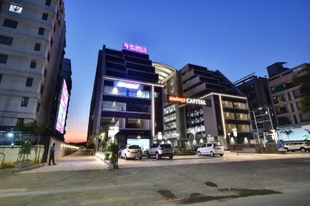 Regenta Fairlark Vadodara Отели рядом со станцией Vadodara Jn