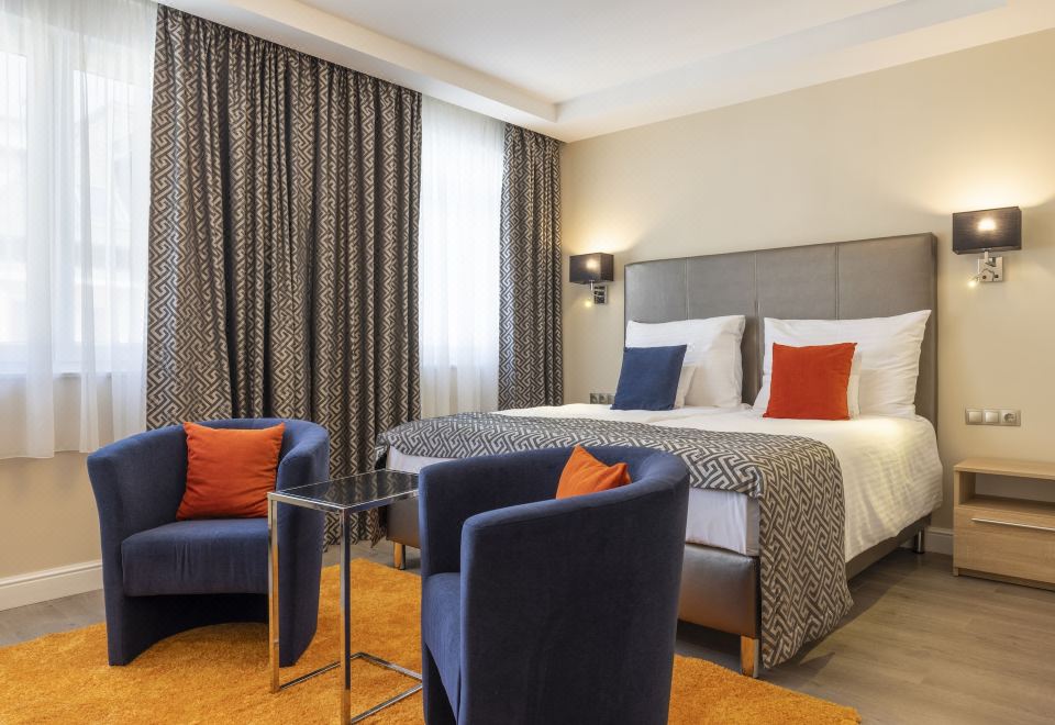 실버 크라운 호텔 & 레지던스의 깔끔한 주방 공간