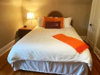 Cottage on Caledonia Bed & Breakfast Hôtels à : Stratford