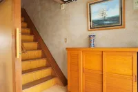 Private House for Rabbit Island Hotels in Takehara