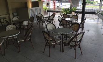 Hotel Caracoles Colima