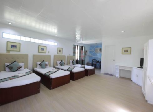 Loreland Farm Resort