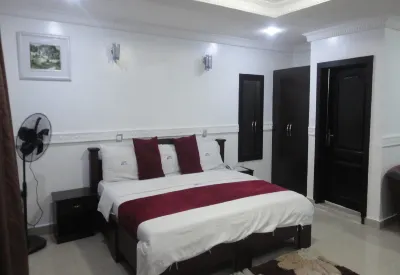 Labod Hotel Hotels near Rosanwo Shopping Complex