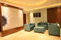Aakriti Clarks Inn Express Các khách sạn ở Bareilly