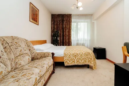 Dacia Hotel