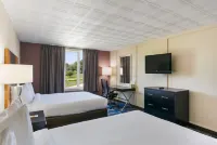 Eisenhower Hotel and Conference Center Hotels in Cumberland Township