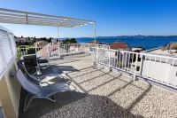 桑阿德里亞公寓