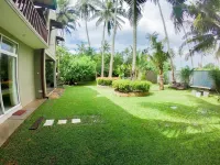 Leather Back Beach Villa Hotels in Kosgoda
