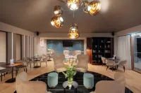 Hotel du Lac
