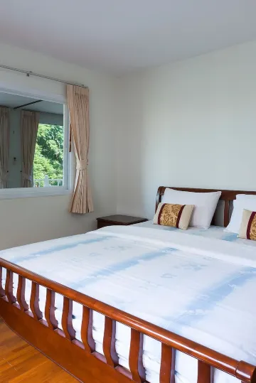 3 Bedroom Apartment With Garden View (No Wifi In Room)