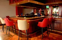Oasis Hotel & Spa - Bar