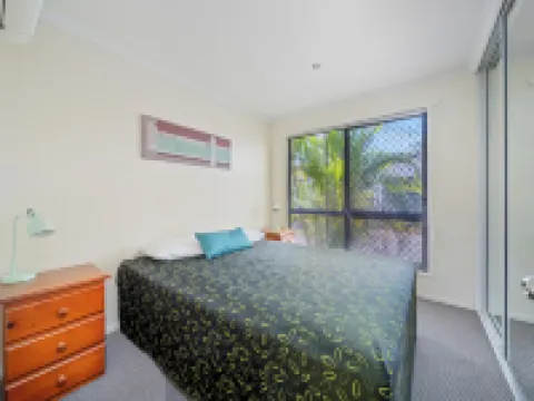 เอเมอรัลด์ โมเทลแอนด์อพาร์ทเมนท์ โรงแรมในเอเมอรัลด์