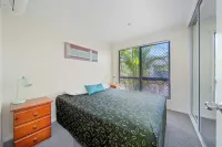 Emerald Motel Apartments Hotels in Emerald