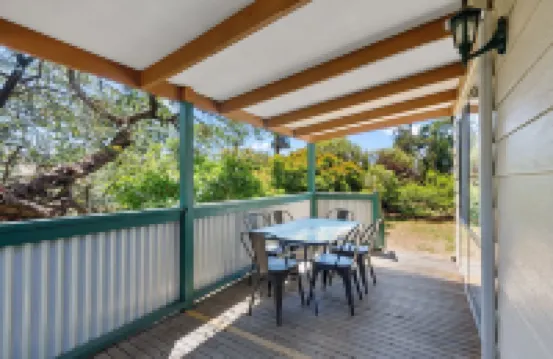 High Country Holiday Park Hotels in Mansfield