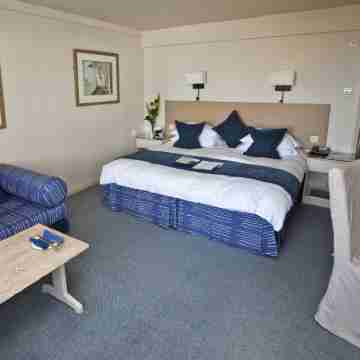 Cobo Bay Hotel Rooms