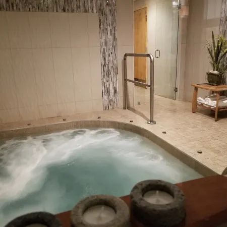 Portland Regency Hotel & Spa