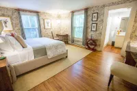 Gay Street Inn Hotels in Rappahannock County
