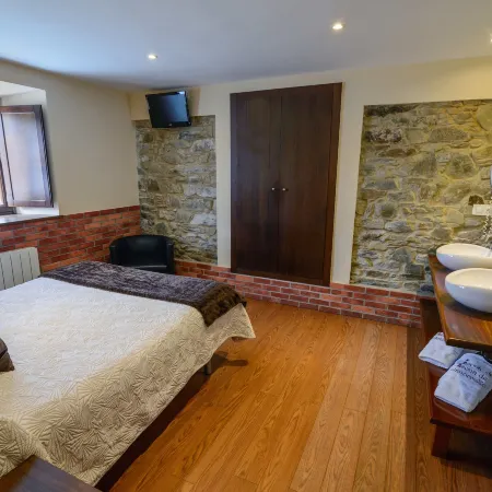 Casona de Llanorrozo Apartamentos Rurales