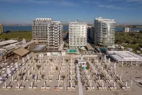 Lotus 7 Silver Hotels in Mamaia