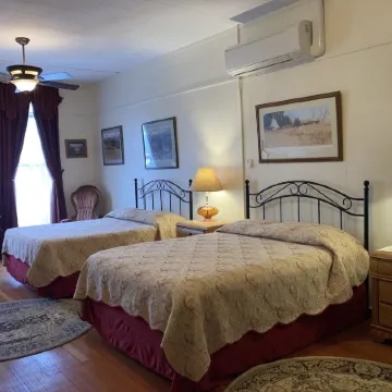 Historic Capitol Hotel Vacation Suites Downtown