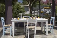 Almira Mare - Breakfast