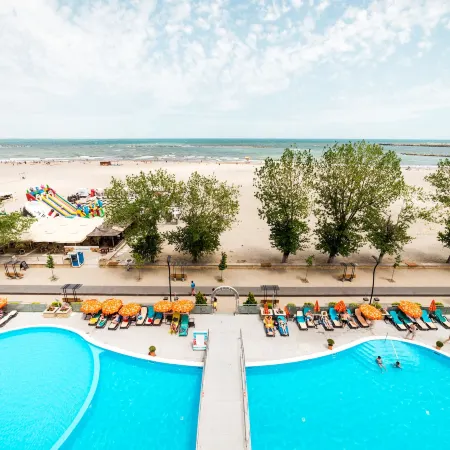 Bavaria Blu Hotel and Conference Centre