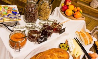 Chalet Petit Palais - Housity