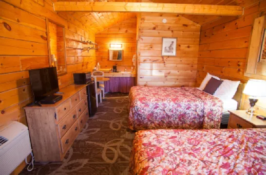 Bryce Gateway Inn Cabins Hotels in 