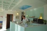 라루스 호텔