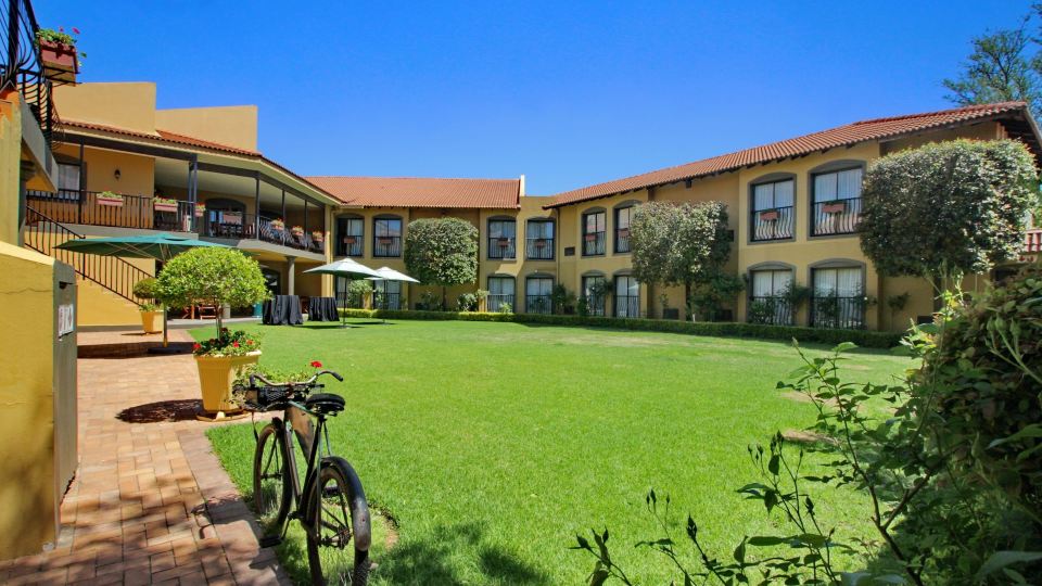 Benvenuto Hotel & Conference Centre