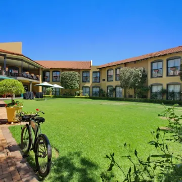 Benvenuto Hotel & Conference Centre Hoteles cerca de Club de golf Randpark