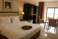 Grand East Hotel - Resort & Spa Dead Sea - Pools