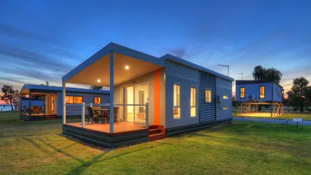 Tasman Holiday Parks - Lake Mulwala Отели в г. Малуола