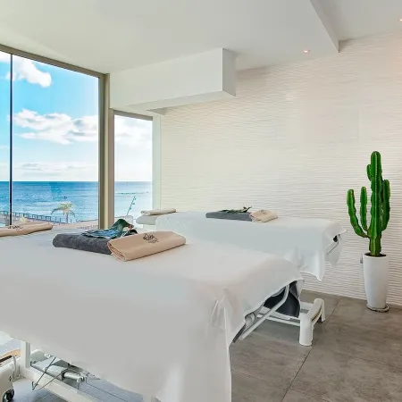 Arrecife Gran Hotel & Spa