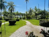 Cocomar Beachfront Hotel and Island Resort Hotels in Parrita
