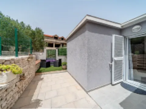 Stone House Blaca