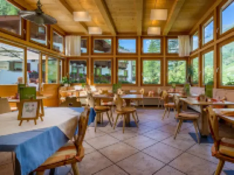 Wellness- Und Genußhotel Rosmarie Hotels in Plan