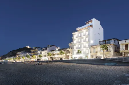 Vuelle Residence Apartments Отели в г. Vallebruca-iria