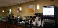 Quality Inn & Suites Lafayette - Bữa sáng