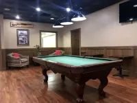 Ramada by Wyndham Columbus Hotel & Conference Center Hotels in Columbus