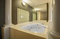 Quality Inn and Suites St Charles -West Chicago Hotel a Saint Charles