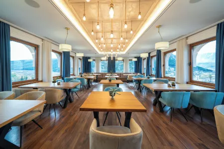 Merko Hotel Отели рядом с достопримечательностью «Берат Касл»