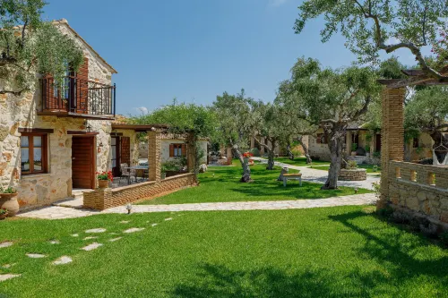 Paliokaliva Village - 3-Star