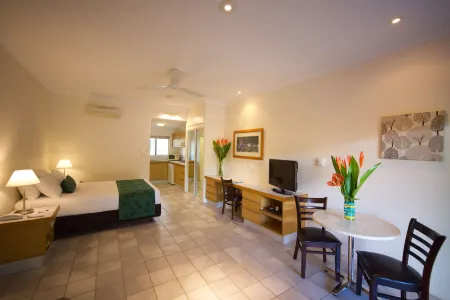 懶蜥蜴汽車旅館