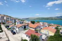 Apartmani Knezovic - Homestays
