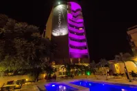 Garbos Trade Hotel - Pools