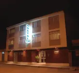 Hotel El Tumi 2 Hotels in 