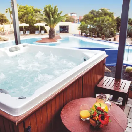 Hotel LIVVO Risco del Gato Suites