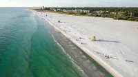 Tropical Breeze Resort Hotels in Siesta Key